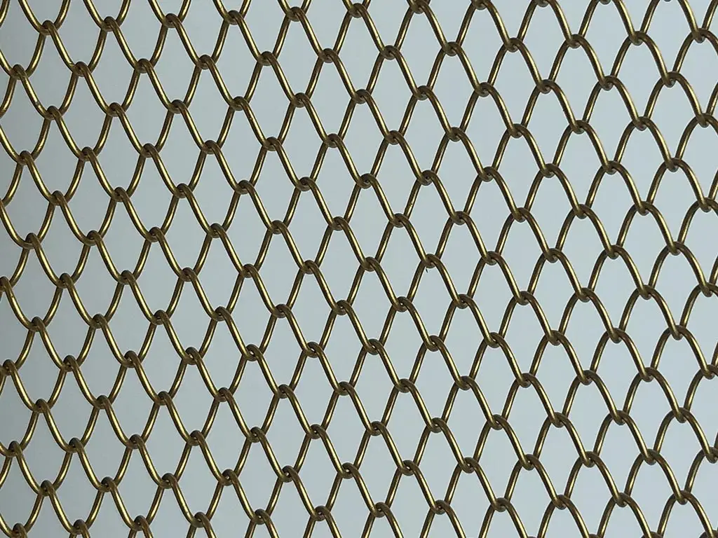 Metal curtain